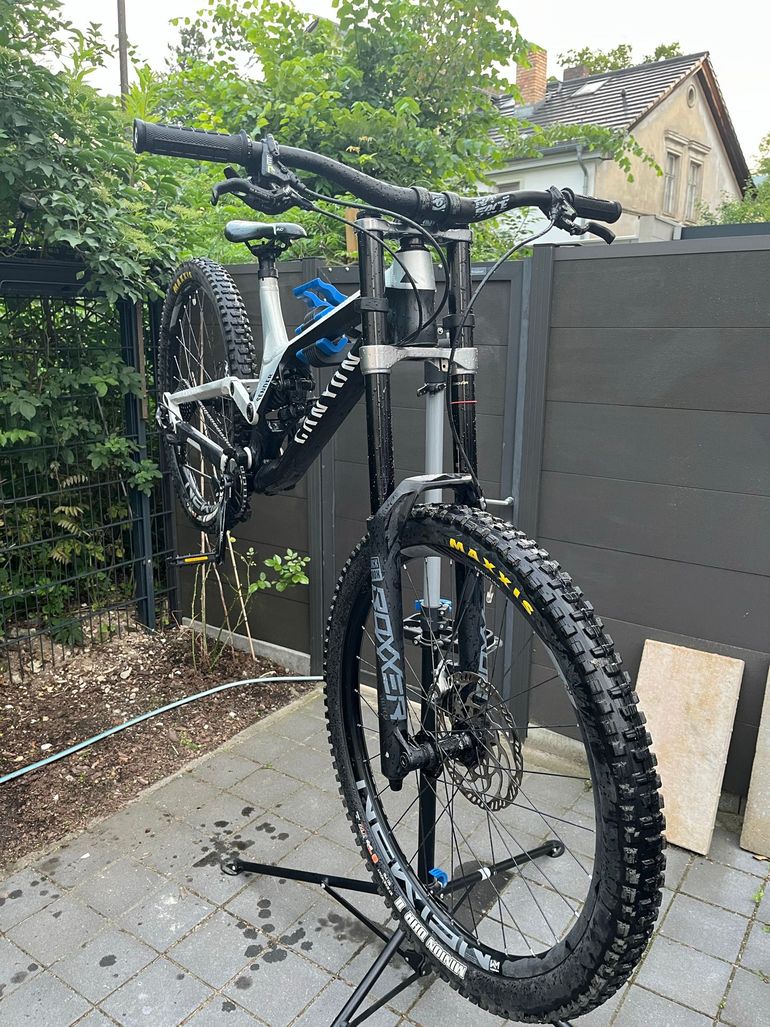 Używany Canyon Sender 5 2021 2021 Mountainbike — zdjęcie 5 z 6