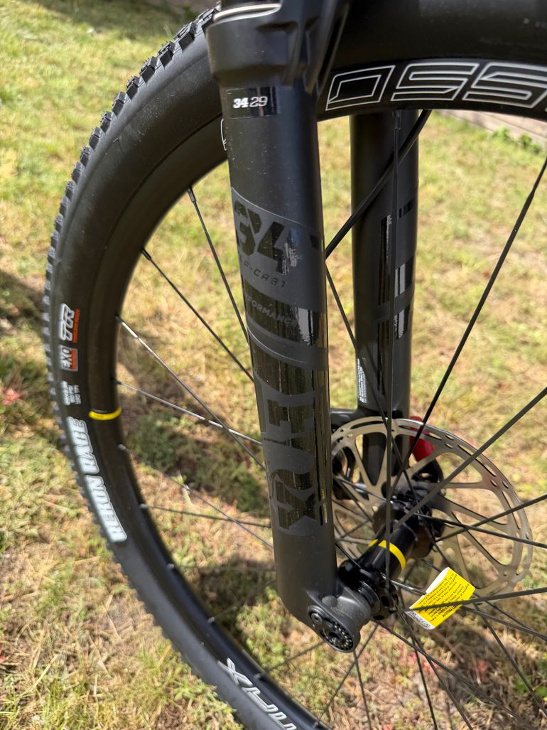 Used Mondraker F-PODIUM CARBON 2023 2023 Mountainbike, Black, 29 — image 5 of 8