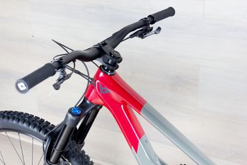 Used YT Capra 2023 Mountainbike, Light Gray — image 14 of 16