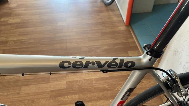 Used Cervélo R3 Shimano Ultegra 2017 Road & Gravel, Light Gray — image 6 of 10