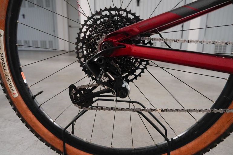 Used Trek Top fuel SRAM X0 2020 Mountainbike, Red — image 3 of 13