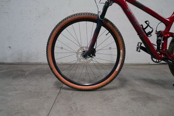 Used Trek Top fuel SRAM X0 2020 Mountainbike, Red — image 9 of 13