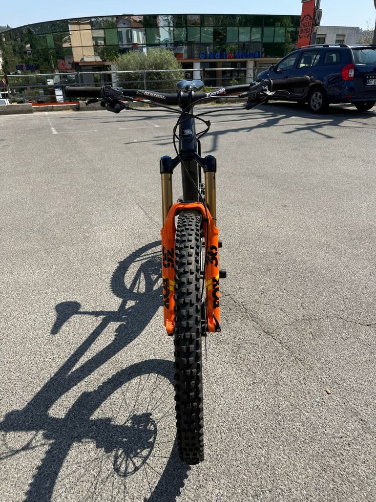 Použité Santa Cruz Megatower XT Coil / Carbon C / 29 2021 2021 Mountainbike — obrázek 6 z 14
