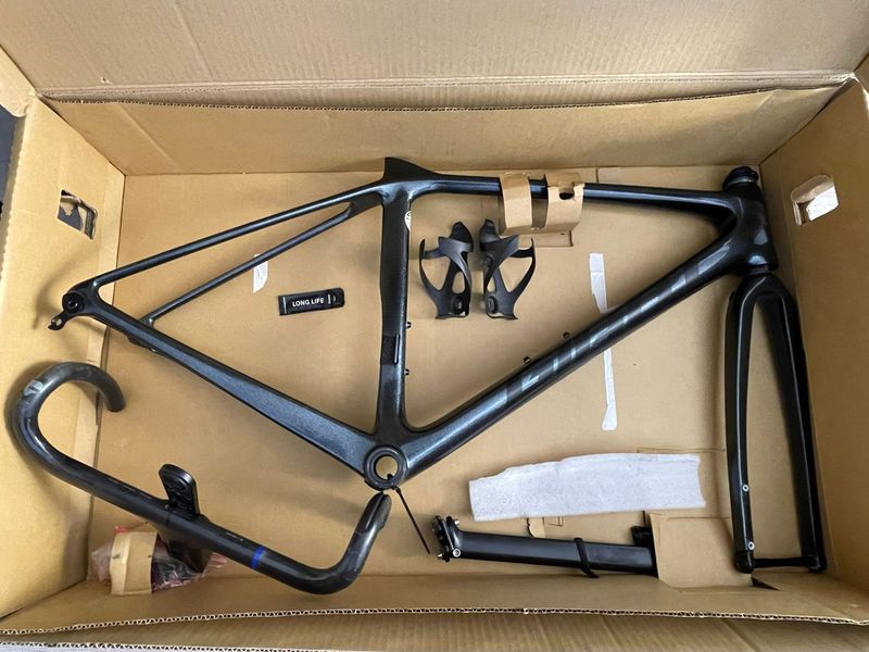 Used Giant TCR Advanced Pro, Disc Frameset 2022 Frameset 2022 Road & Gravel, Black — image 6 of 6