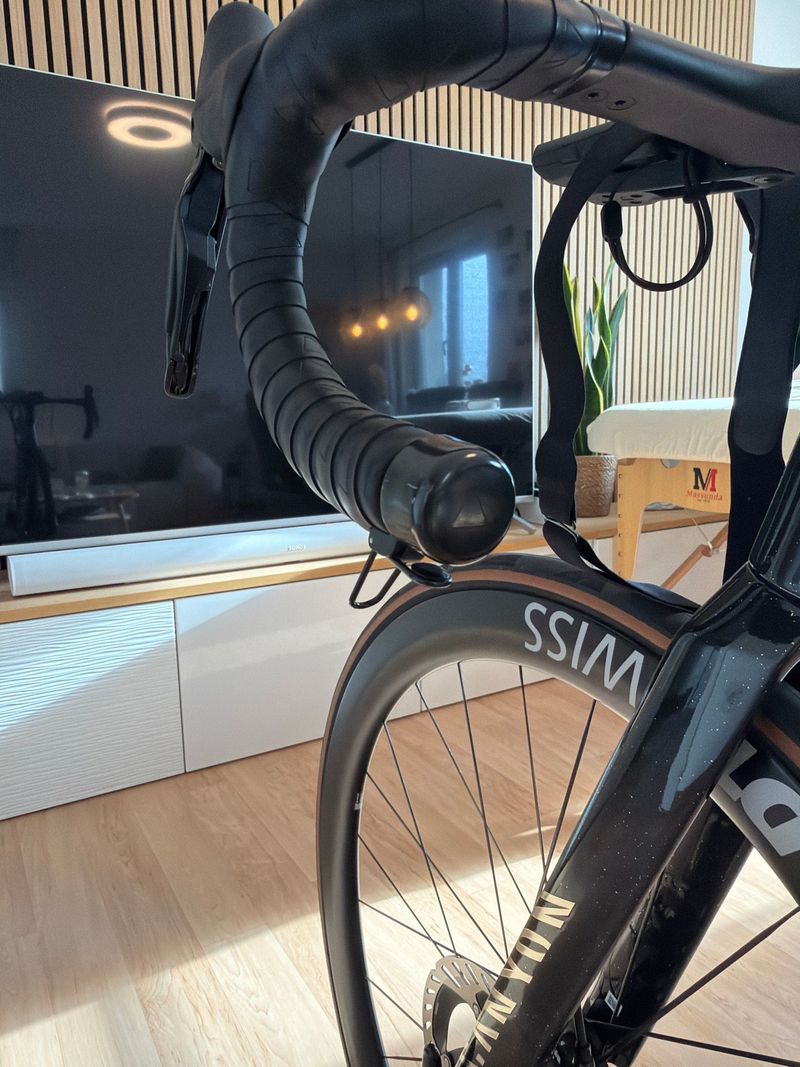 Canyon Aeroad CFR Di2 2025 2025 Road & Gravel d'occasion — image 9 sur 14