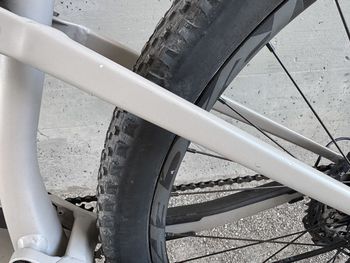 Used Orbea OIZ H10 TR 2023 Mountainbike, Light Gray — image 5 of 13