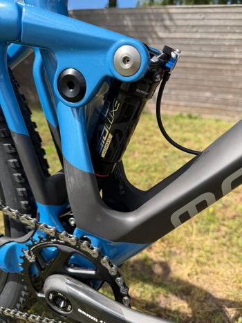 Used Mondraker F-PODIUM CARBON DC R 2023 2023 Mountainbike, Blue, 29 — image 7 of 9