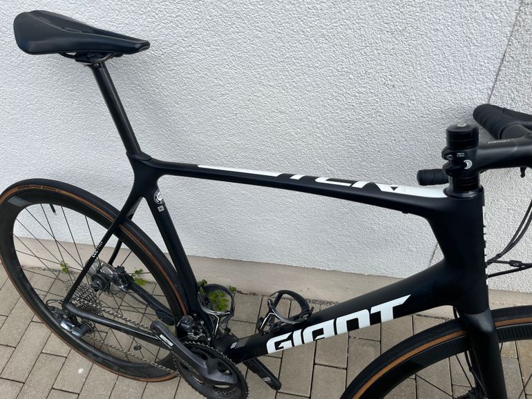 Used Giant TCR Advanced Pro Team Disc 2020 2020 Road & Gravel, Black — image 6 of 7
