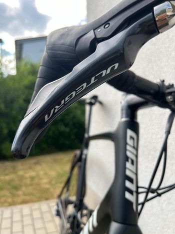 Used Giant TCR Advanced Pro Team Disc 2020 2020 Road & Gravel, Black — image 5 of 7