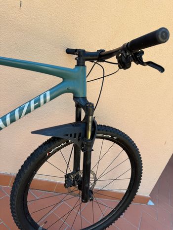 Used Specialized Chisel 2020 2020 Mountainbike, Green, 29 — image 6 of 11