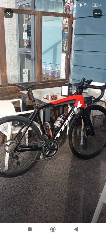 Used Trek Émonda SL 6 Pro Di2 2023 2023 Road & Gravel, Red — image 2 of 6