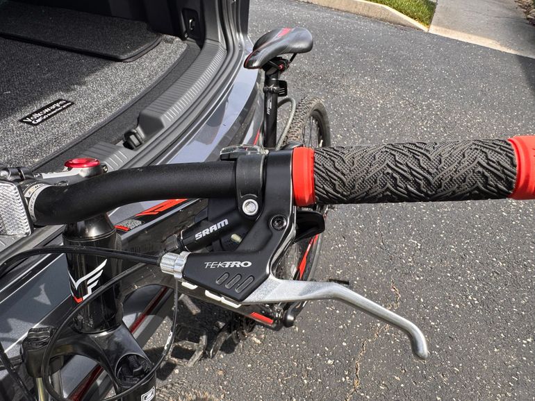 Used Felt 7 Ninety 2017 2017 Mountainbike, Black, 27.5 — image 3 of 6