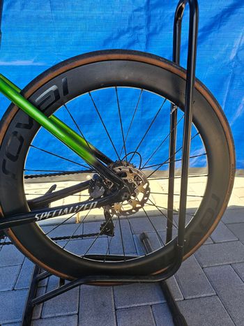 Used Specialized Tarmac Shimano Ultegra 2024 Road & Gravel, Green — image 7 of 17