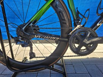 Used Specialized Tarmac Shimano Ultegra 2024 Road & Gravel, Green — image 17 of 17