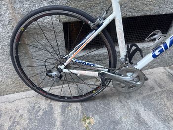 Giant Defy Shimano Ultegra 2013 Road & Gravel de segunda mano, Blanco — imagen 3 de 13