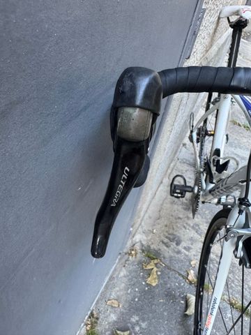 Used Giant Defy Shimano Ultegra 2013 Road & Gravel, White — image 8 of 13