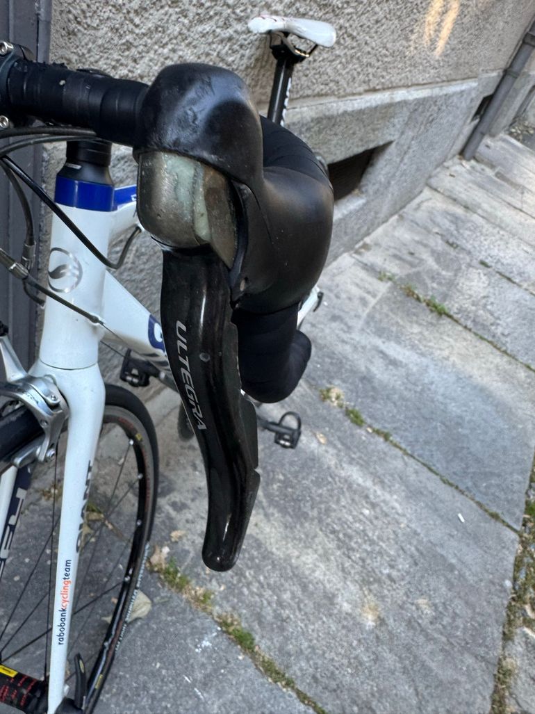 Giant Defy Shimano Ultegra 2013 Road & Gravel de segunda mano, Blanco — imagen 9 de 13