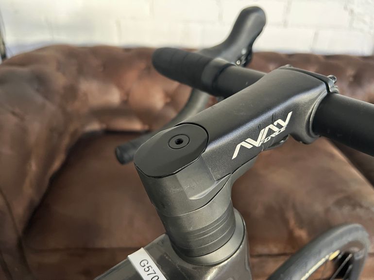 Używany Berria BELADOR ELITE 105 2025 2025 Road & Gravel — zdjęcie 7 z 21