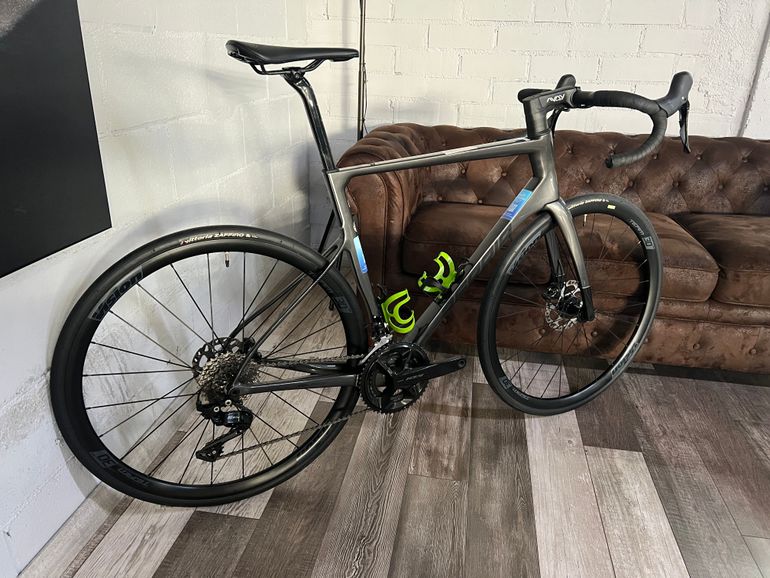 Używany Berria BELADOR ELITE 105 2025 2025 Road & Gravel — zdjęcie 2 z 21