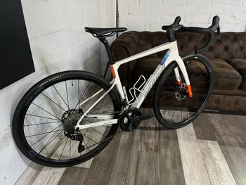 Used Berria BELADOR ELITE 105 2025 2025 Road & Gravel, White — image 2 of 20