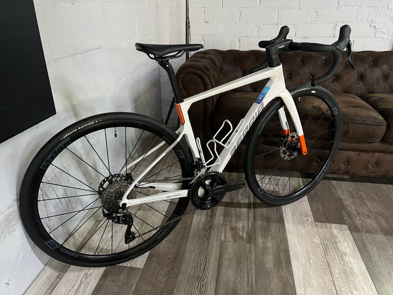 Used Berria BELADOR ELITE 105 2025 2025 Road & Gravel, White — image 2 of 20