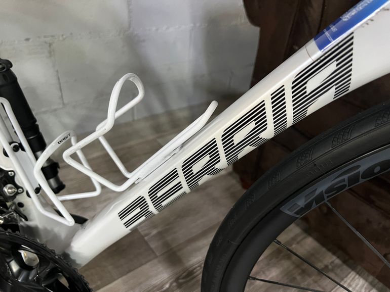 Used Berria BELADOR ELITE 105 2025 2025 Road & Gravel, White — image 13 of 20