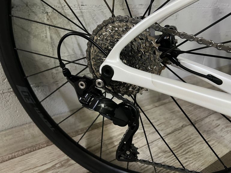 Used Berria BELADOR ELITE 105 2025 2025 Road & Gravel, White — image 16 of 20