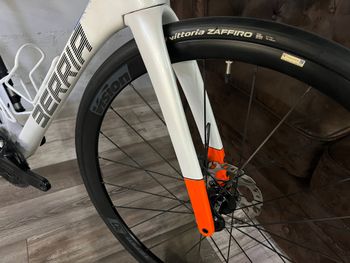 Used Berria BELADOR ELITE 105 2025 2025 Road & Gravel, White — image 10 of 20