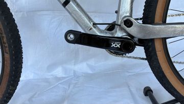Polygon Syncline DR9 Di2 2026 2026 Mountainbike usato, Bianco — immagine 9 di 10
