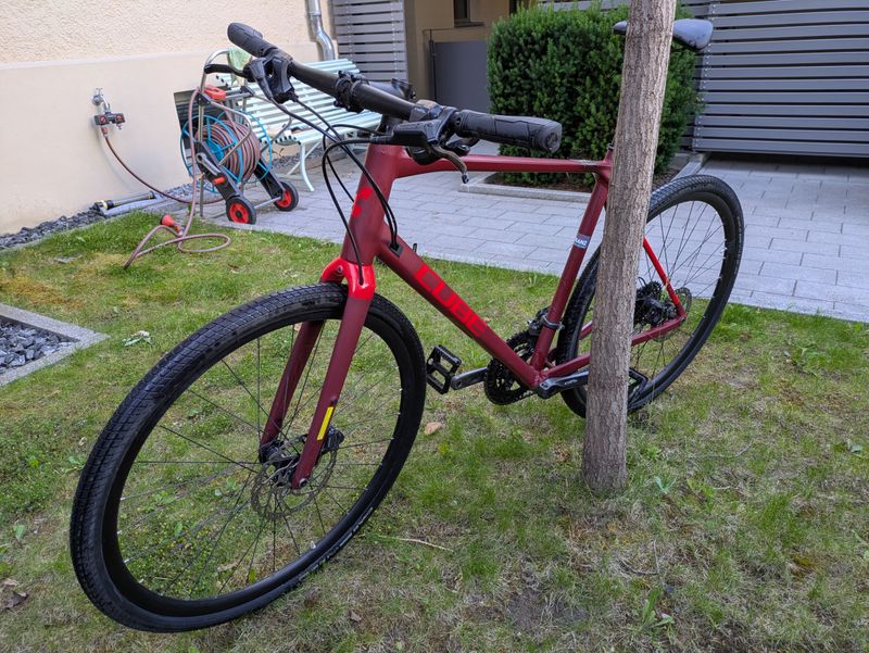 Used CUBE SL ROAD 2023 2023 Urban, Red — image 2 of 10