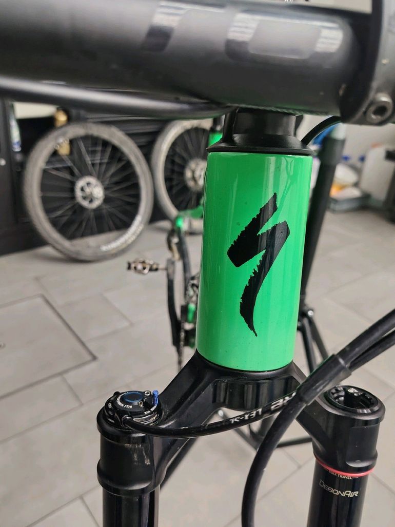 Specialized Epic World Cup Expert 2024 Frameset 2024 Mountainbike usato, Verde — immagine 7 di 12