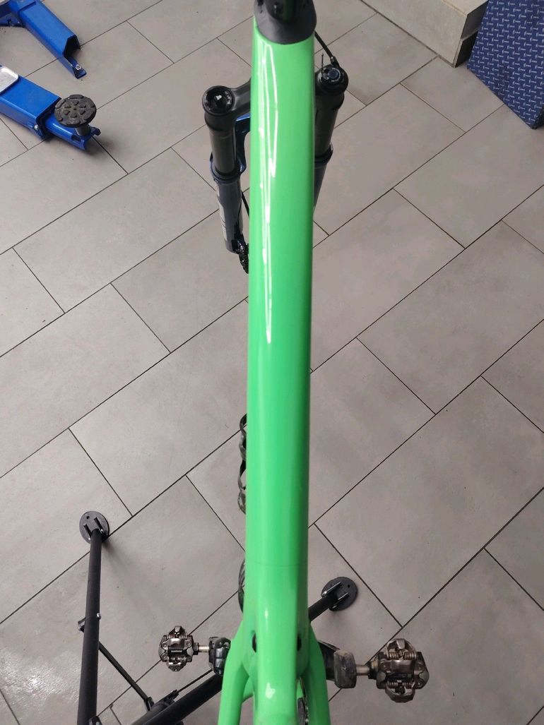 Specialized Epic World Cup Expert 2024 Frameset 2024 Mountainbike usato, Verde — immagine 9 di 12