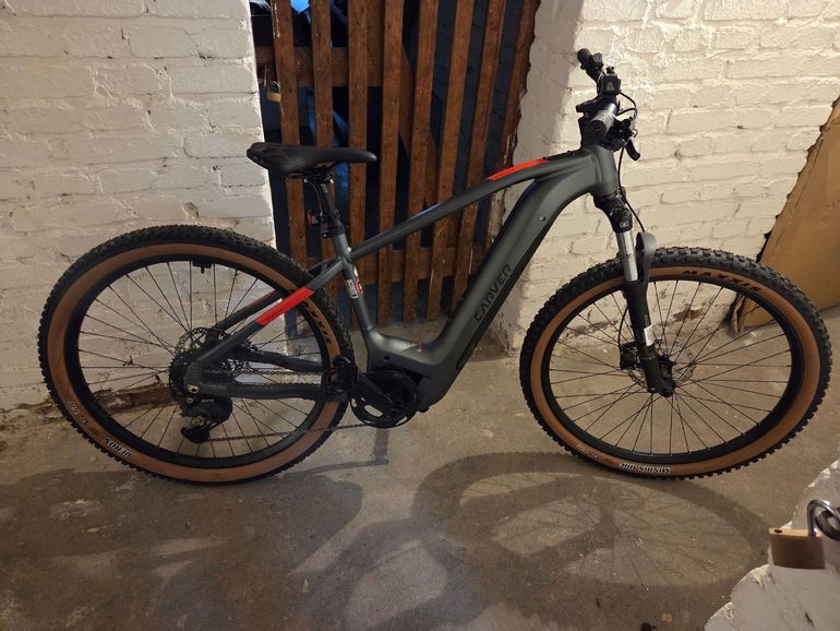 Gebrauchtes Carver Strict Shimano Deore 2025 Mountainbike, Hellgrau, 29 — Bild 2 von 3