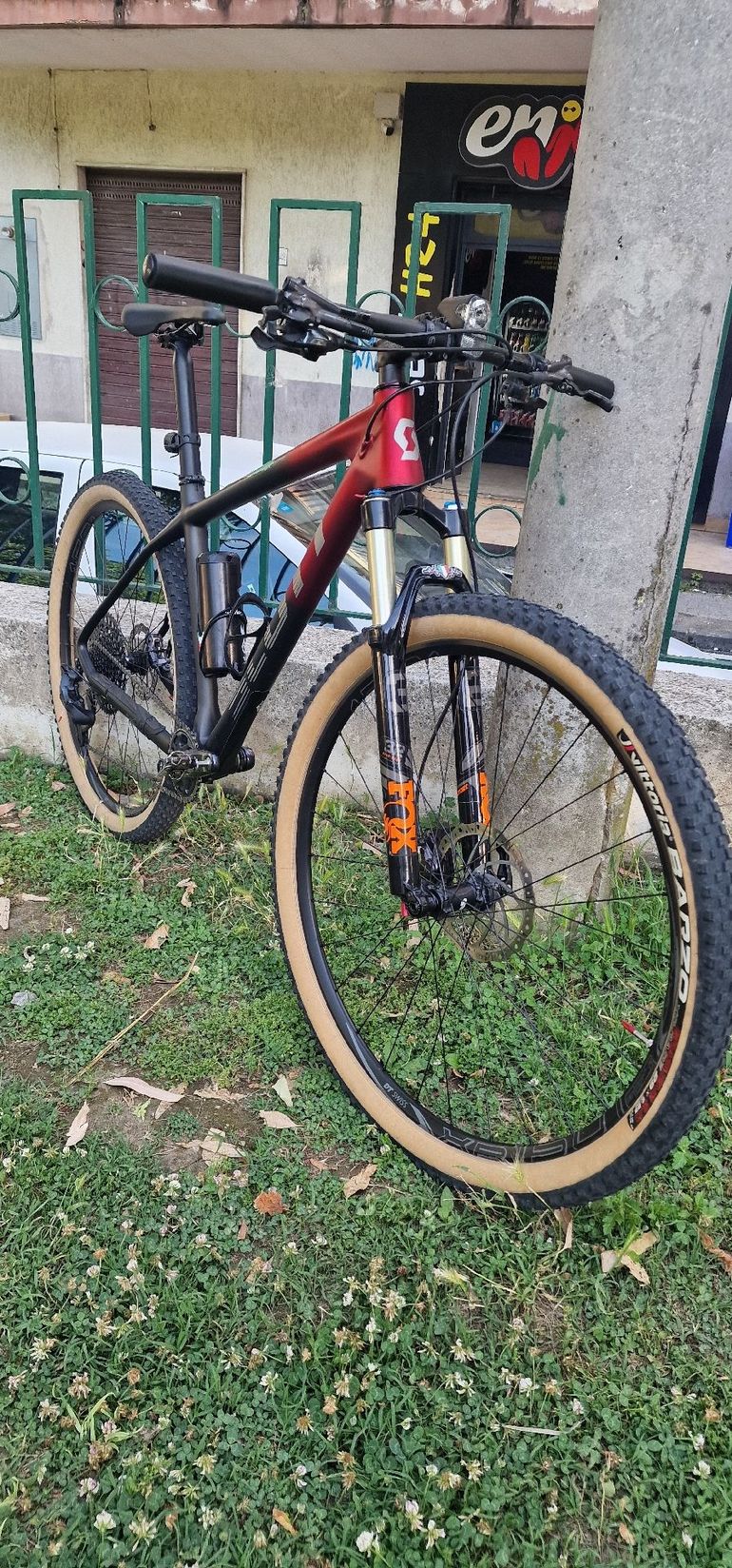 Used Scott Scale 930 2018 2018 Mountainbike, Black, 29 — image 1 of 5