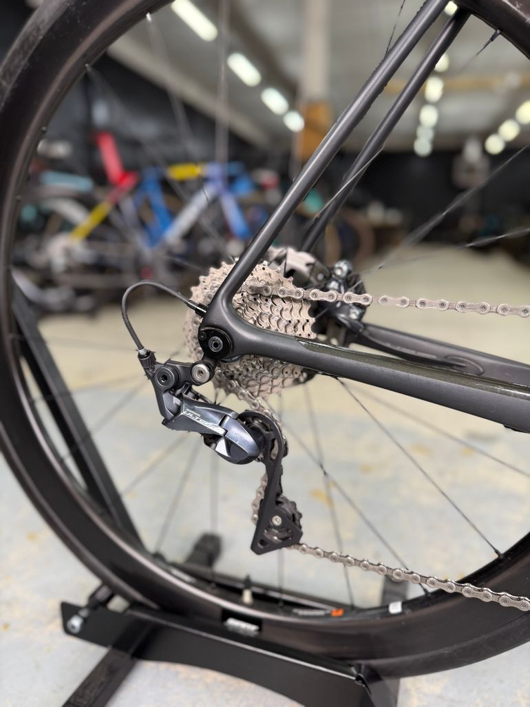 Used Giant TCR Advanced Pro 1 Disc 2021 2021 Road & Gravel, Black — image 11 of 26
