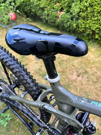 Używany Trek Remedy 8 2022 2022 Mountainbike — zdjęcie 8 z 9