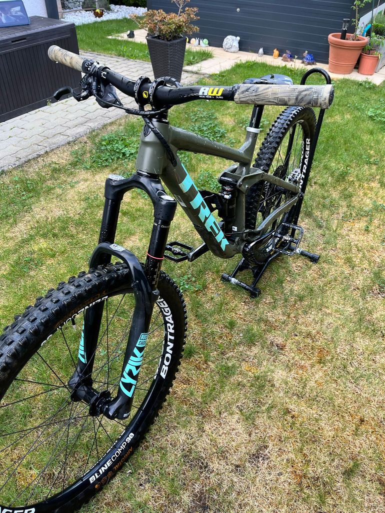 Używany Trek Remedy 8 2022 2022 Mountainbike — zdjęcie 9 z 9