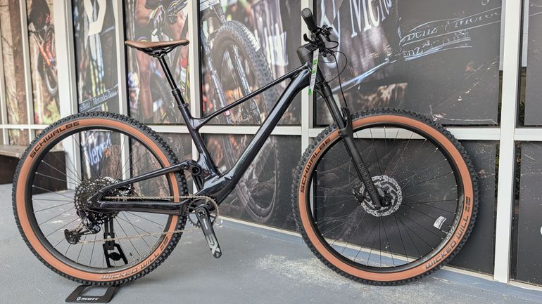 Used Scott Spark 970 2024 2024 Mountainbike, Blue, 29 — image 1 of 5