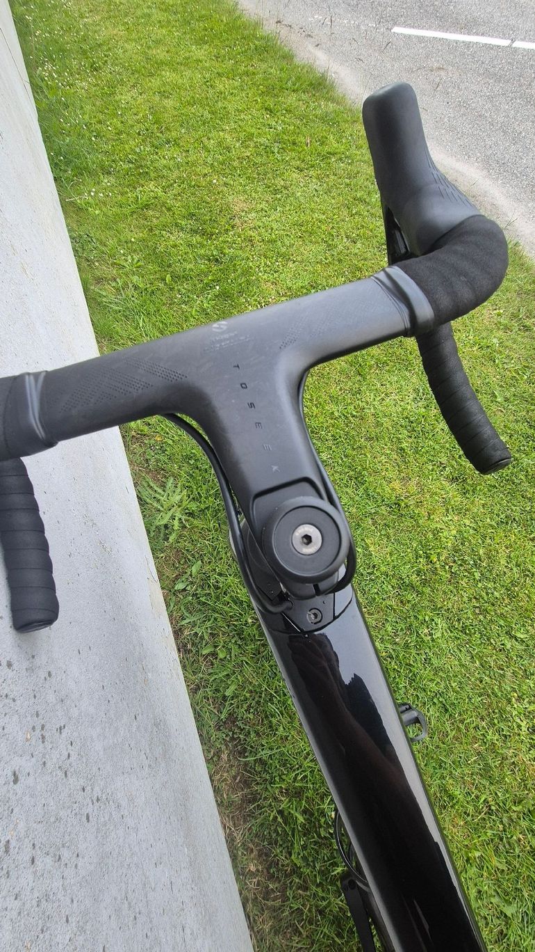 Używany Trek Domane SL 7 Gen 3 2023 2023 Road & Gravel — zdjęcie 6 z 10