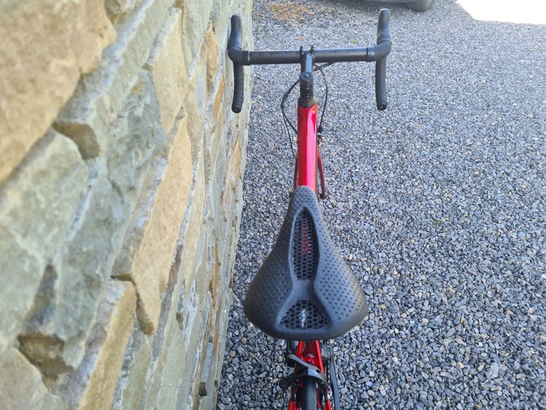 Used Van Rysel EDR CF 2025 Road & Gravel, Red — image 8 of 8