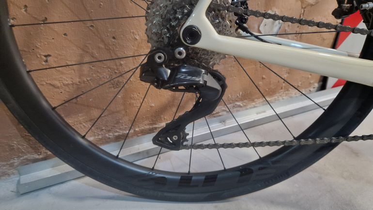 Used Orbea ORCA M30i 2024 2024 Road & Gravel, White — image 12 of 13