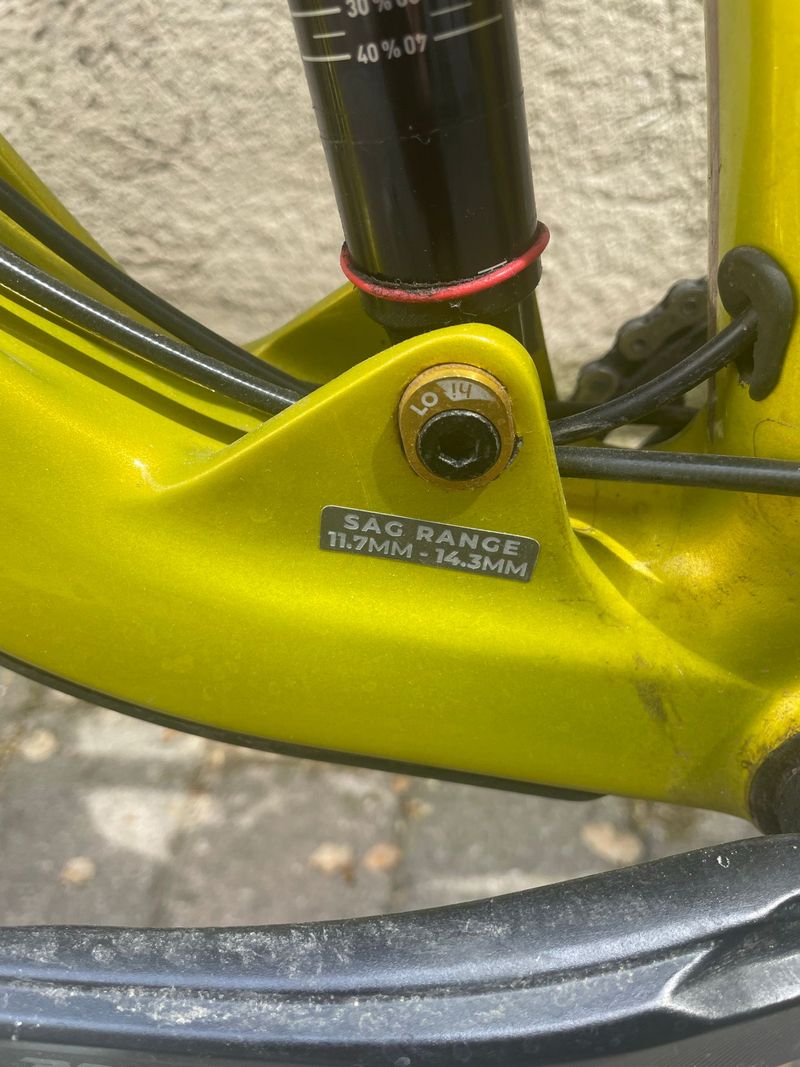 GT Sensor Carbon Elite 2020 2020 Mountainbike d'occasion — image 15 sur 20