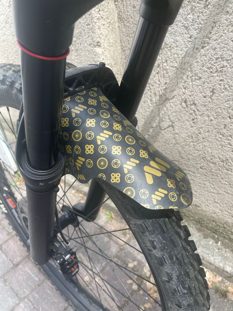 Używany GT Sensor Carbon Elite 2020 2020 Mountainbike — zdjęcie 13 z 20
