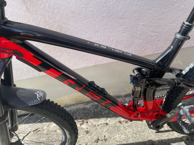 Used Trek Fuel EX 7 2021 2021 Mountainbike, Red, 29 — image 9 of 11