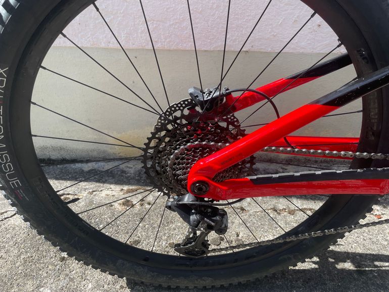 Used Trek Fuel EX 7 2021 2021 Mountainbike, Red, 29 — image 3 of 11
