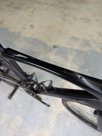 Używany Trek Domane SL 6 Gen 4 2023 2023 Road & Gravel — zdjęcie 8 z 19