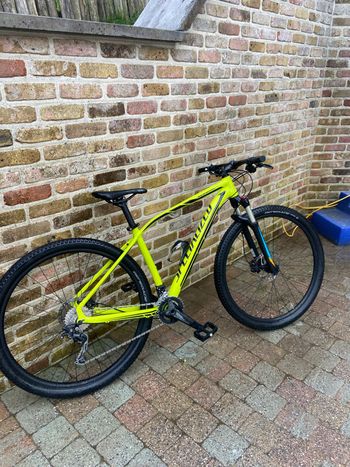Używany Specialized Rockhopper Expert 2026 2026 MTB