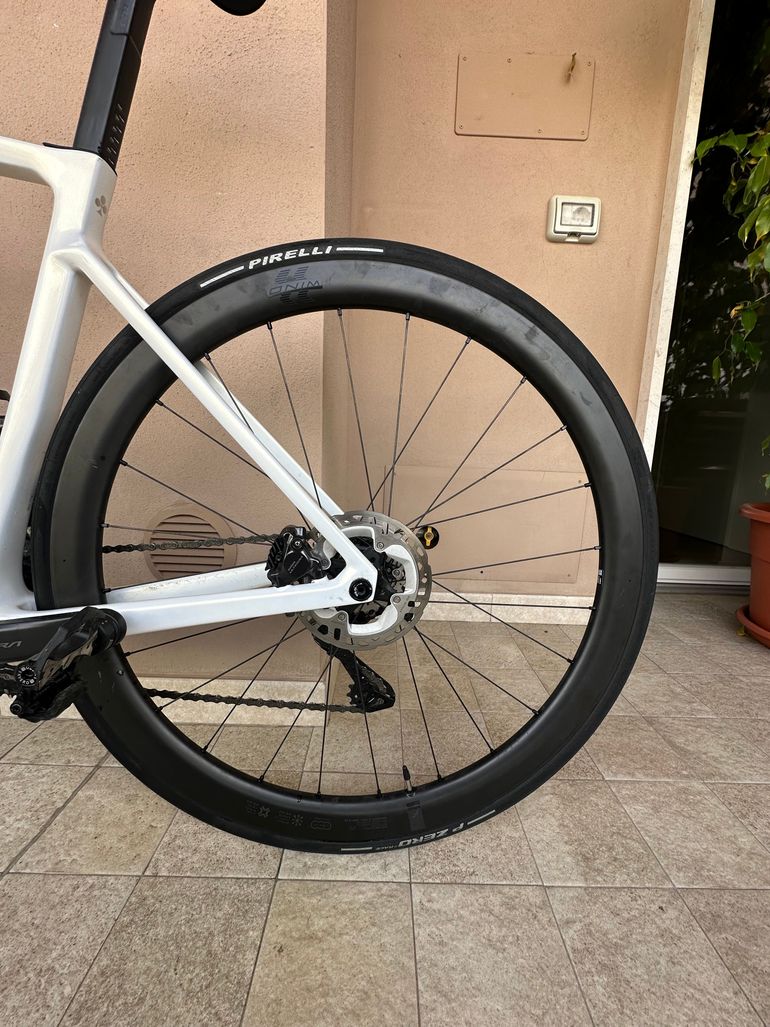 Použité Colnago V4Rs Shimano Ultegra Di2 2025 2025 Road & Gravel — obrázek 7 z 7
