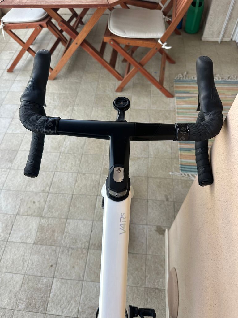 Použité Colnago V4Rs Shimano Ultegra Di2 2025 2025 Road & Gravel — obrázek 5 z 7