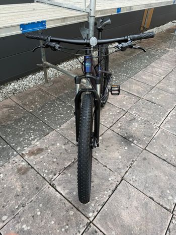 Used Trek Marlin Shimano Deore LX 2024 Mountainbike, Purple — image 6 of 6
